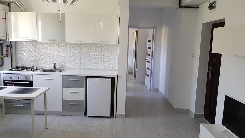 V1 Apartment Constanţa Esterno foto