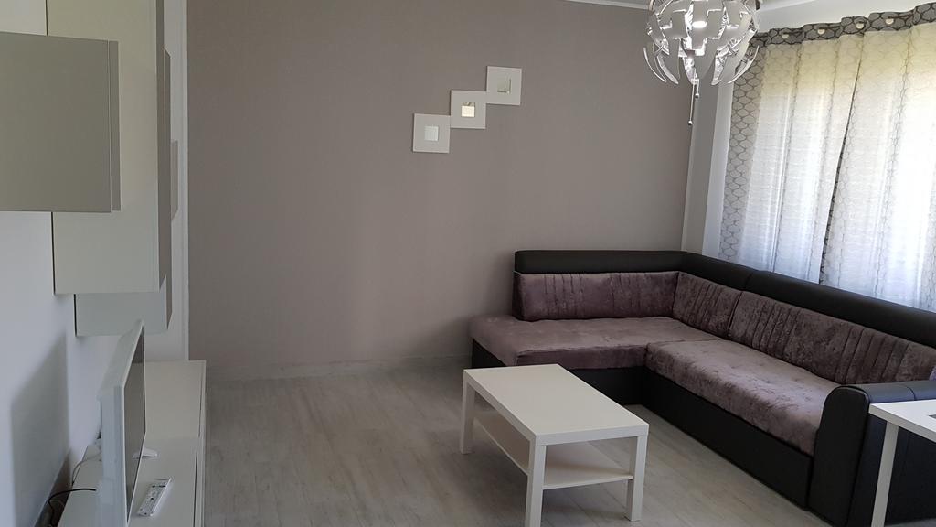V1 Apartment Constanţa Esterno foto